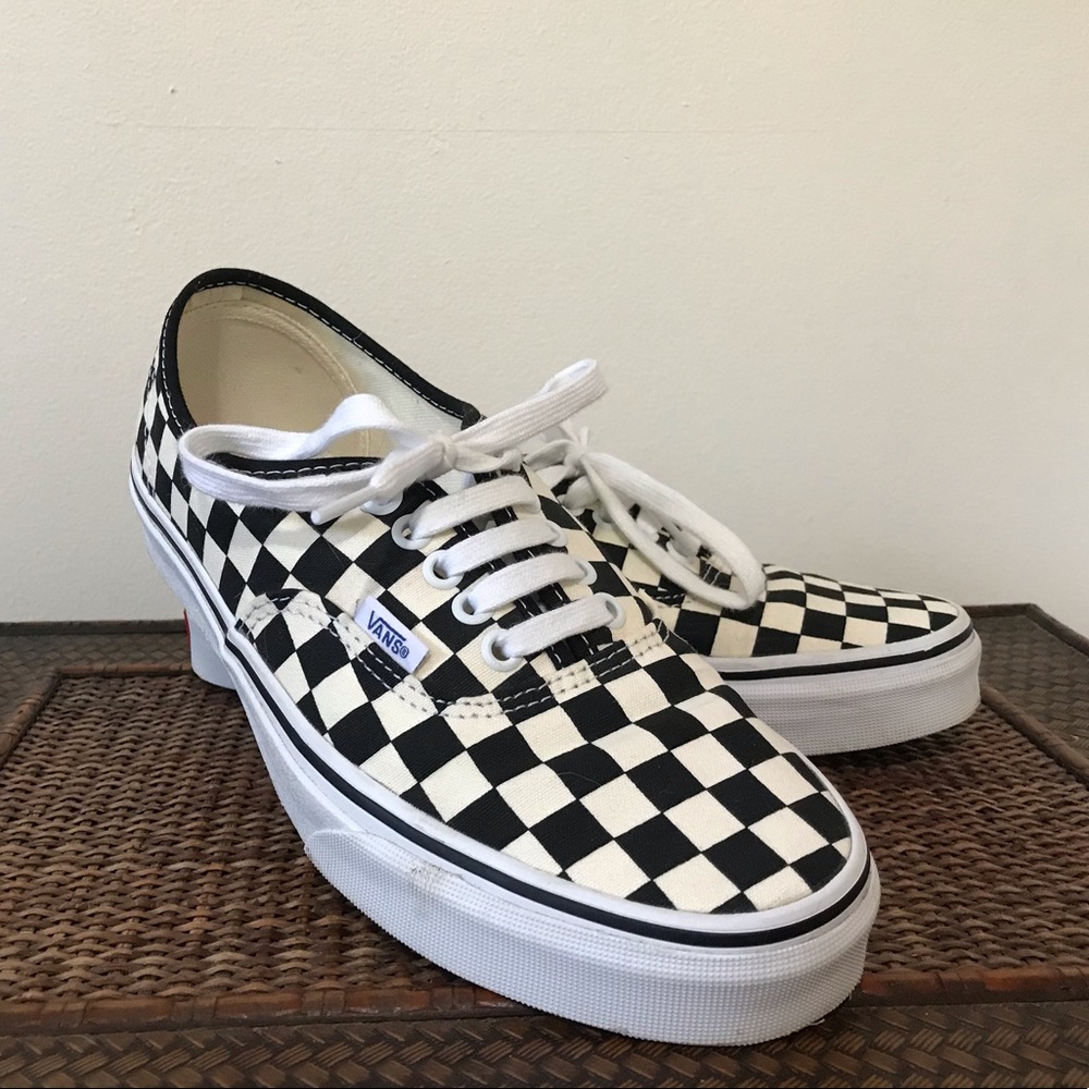 Checkered vans authentic